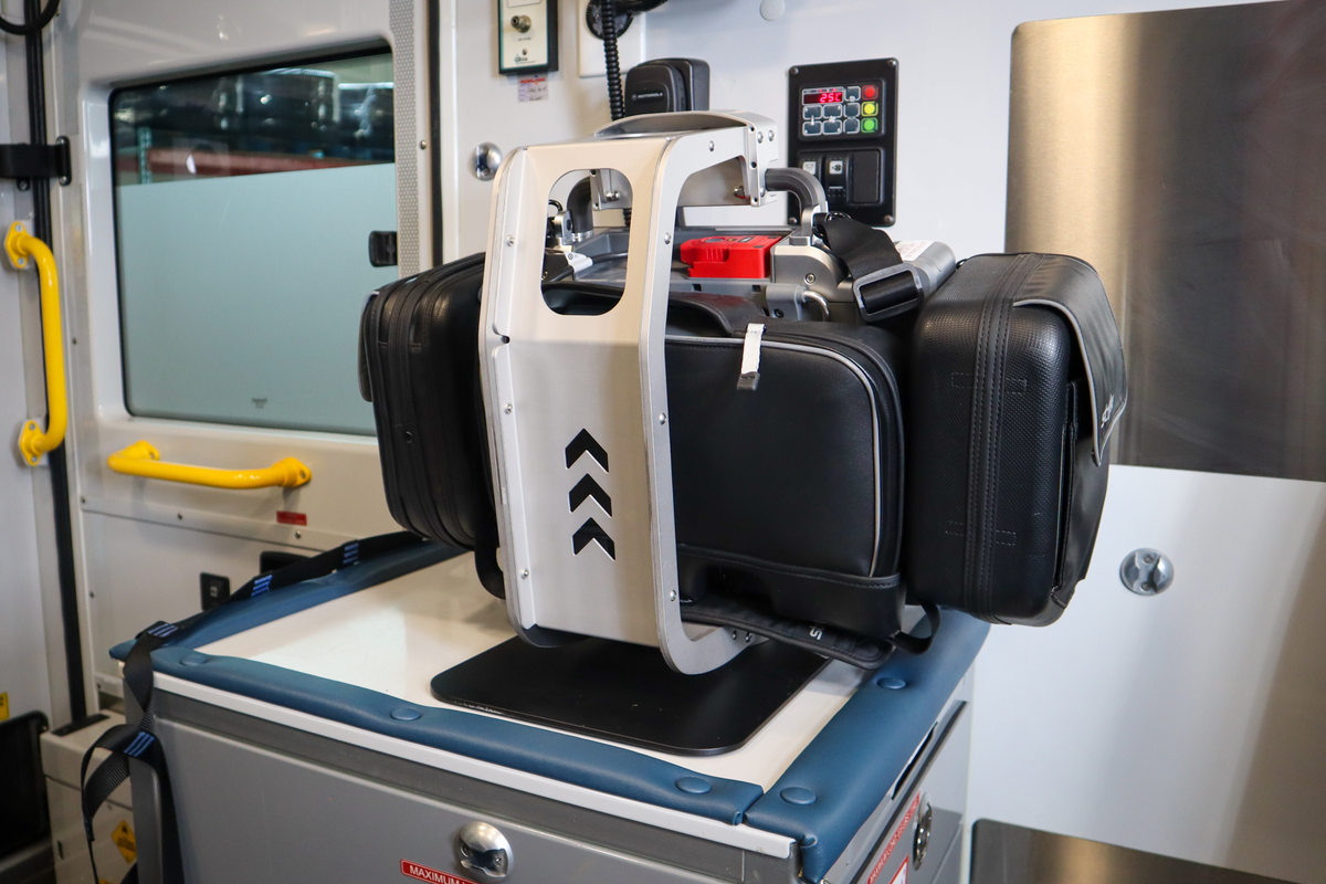 Stryker LIFEPAK 35 Montagesystem