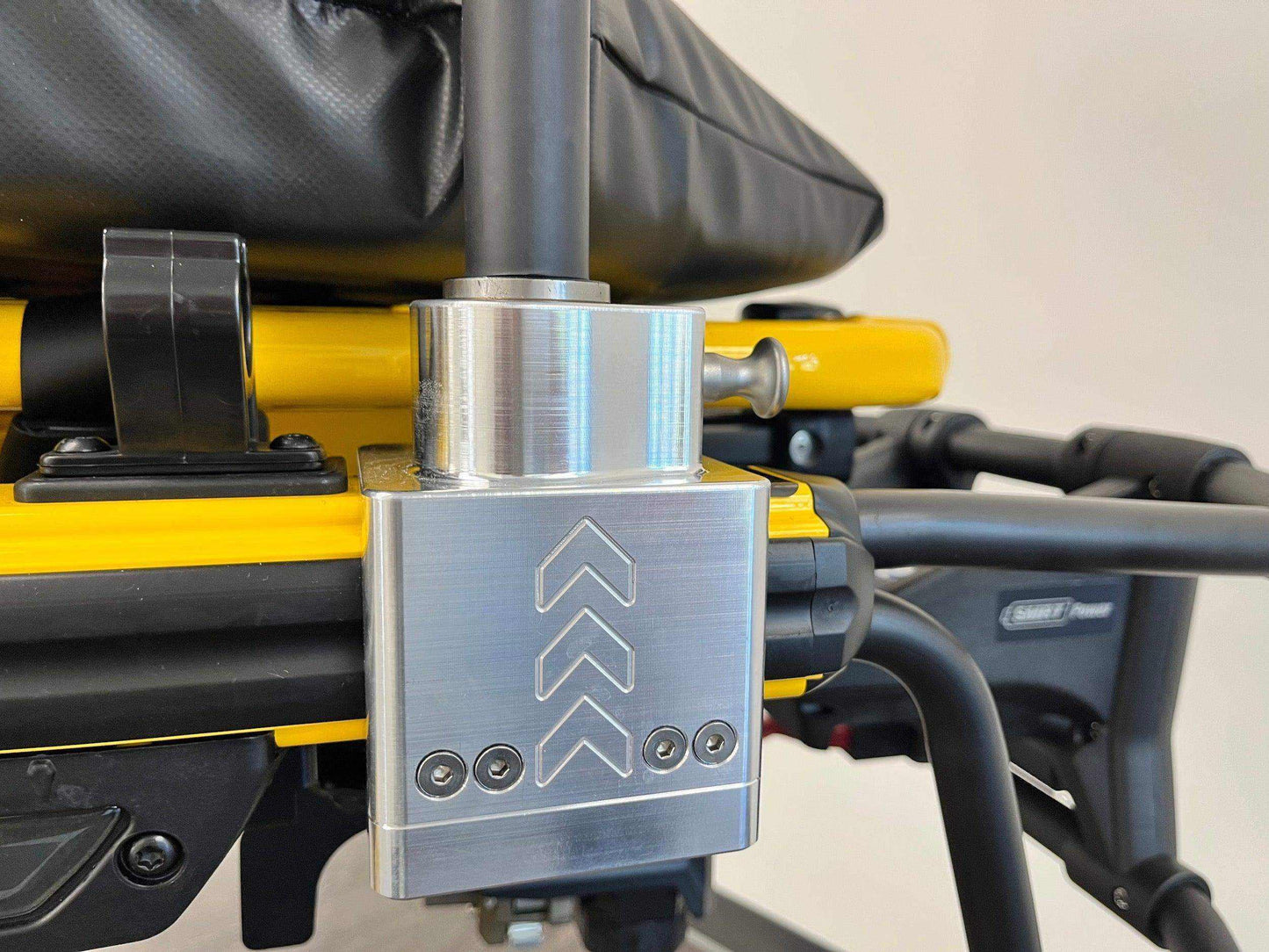 Defibrillator mounting block for Stryker® Power-LOAD V3, compatible with Power-PRO XT, designed for secure and efficient defibrillator placement during transport.