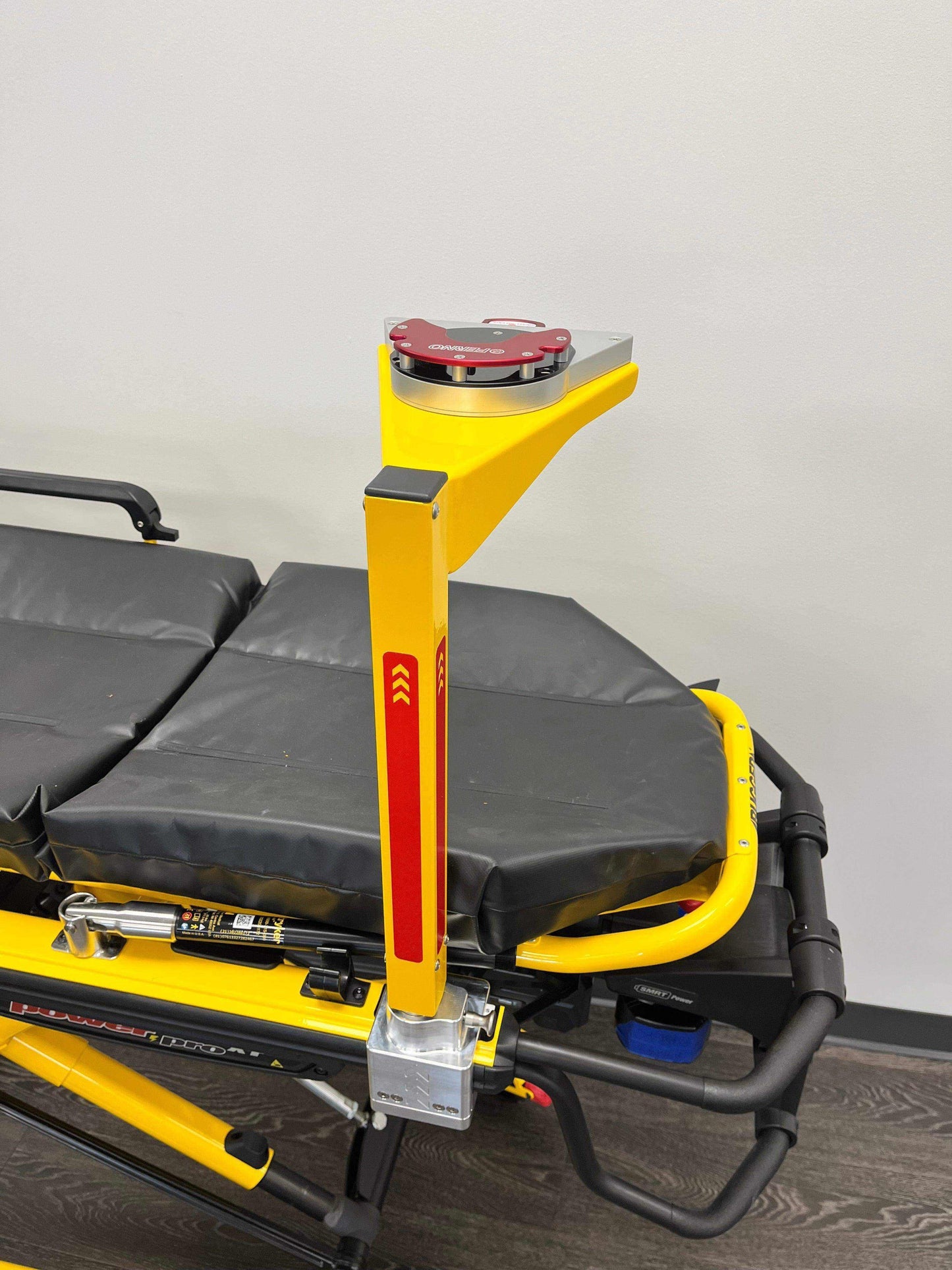 Mounting pole for Ferno D360 with adaptor plate and no IV receptacle.