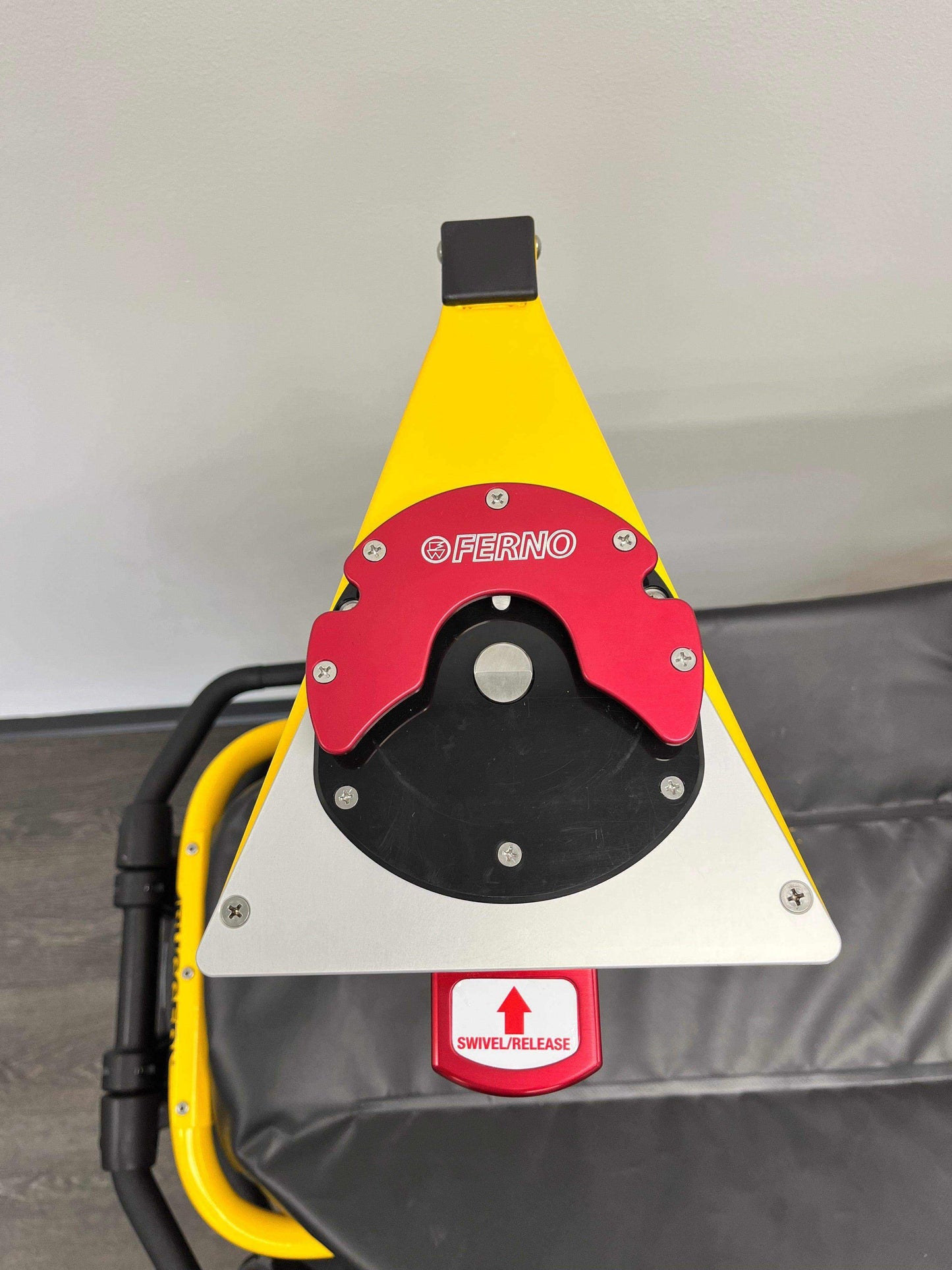 Mounting pole for Ferno D360 with adaptor plate and no IV receptacle.