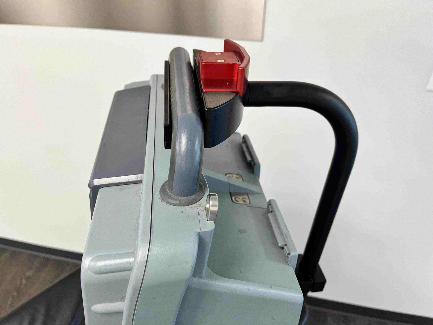 Pole for the Stryker® LIFEPAK 15 defibrillator with no IV receptacle by Rowland Emergency.