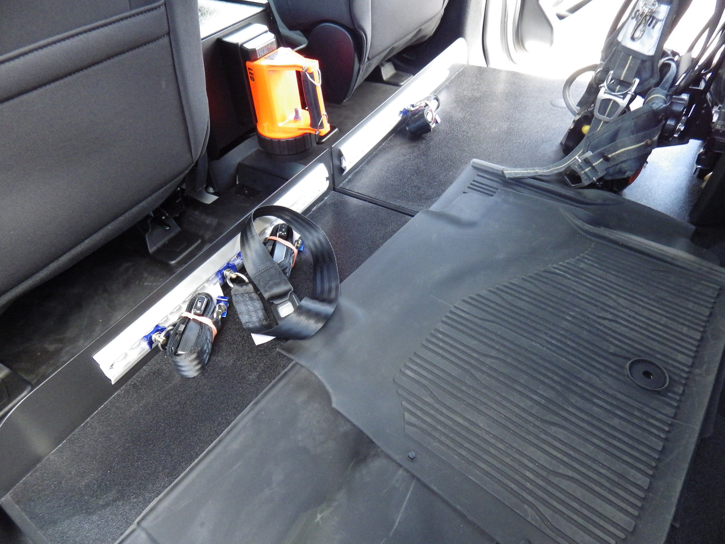 Full Width Side Storage Platform for Ford Expedition