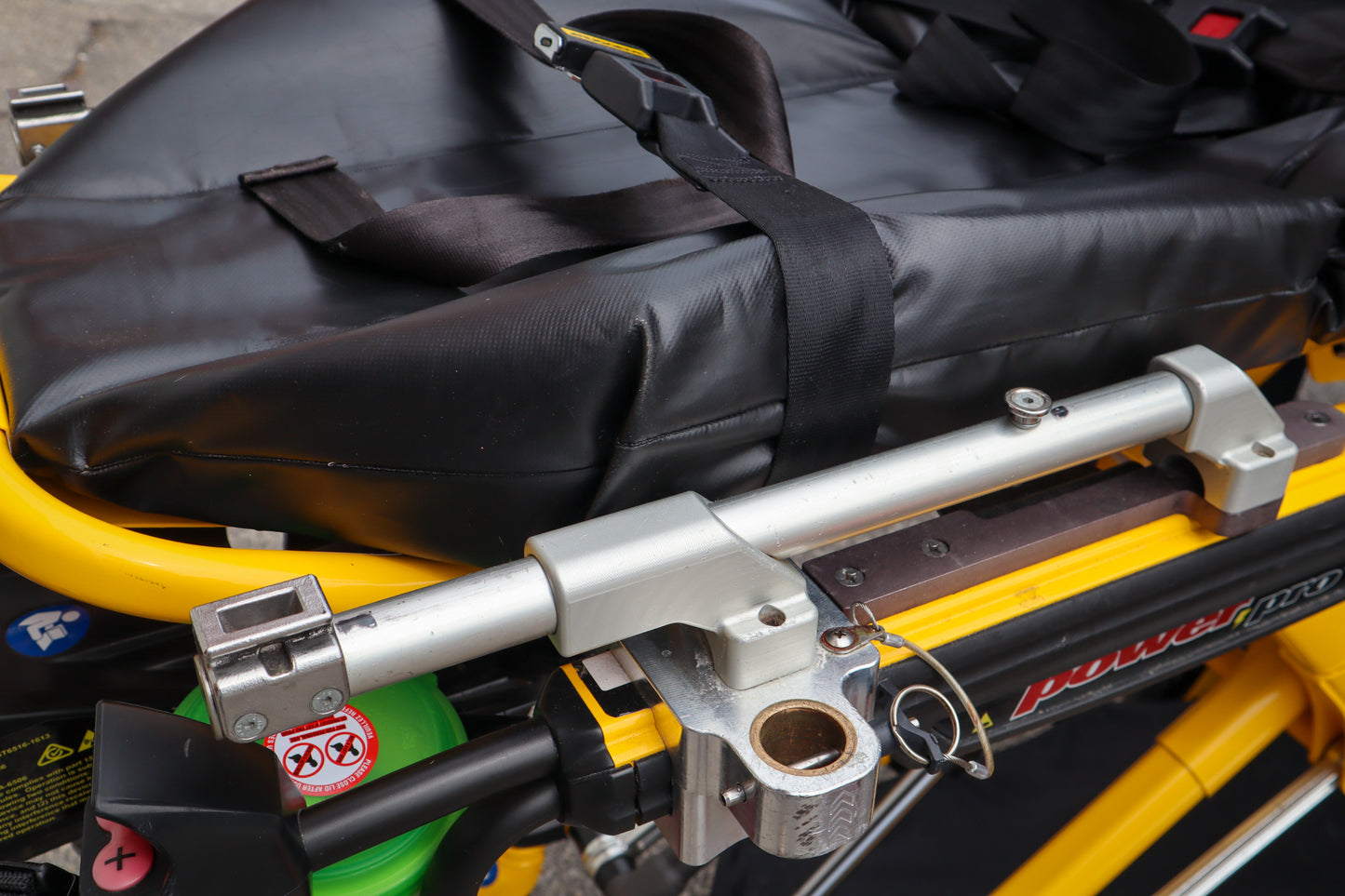 Ferno PacRac+ to Stryker® Power-PRO XT Block with IV Pole Mount