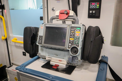 Stryker LIFEPAK 35 Montagesystem
